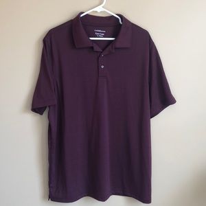 Men’s maroon polo